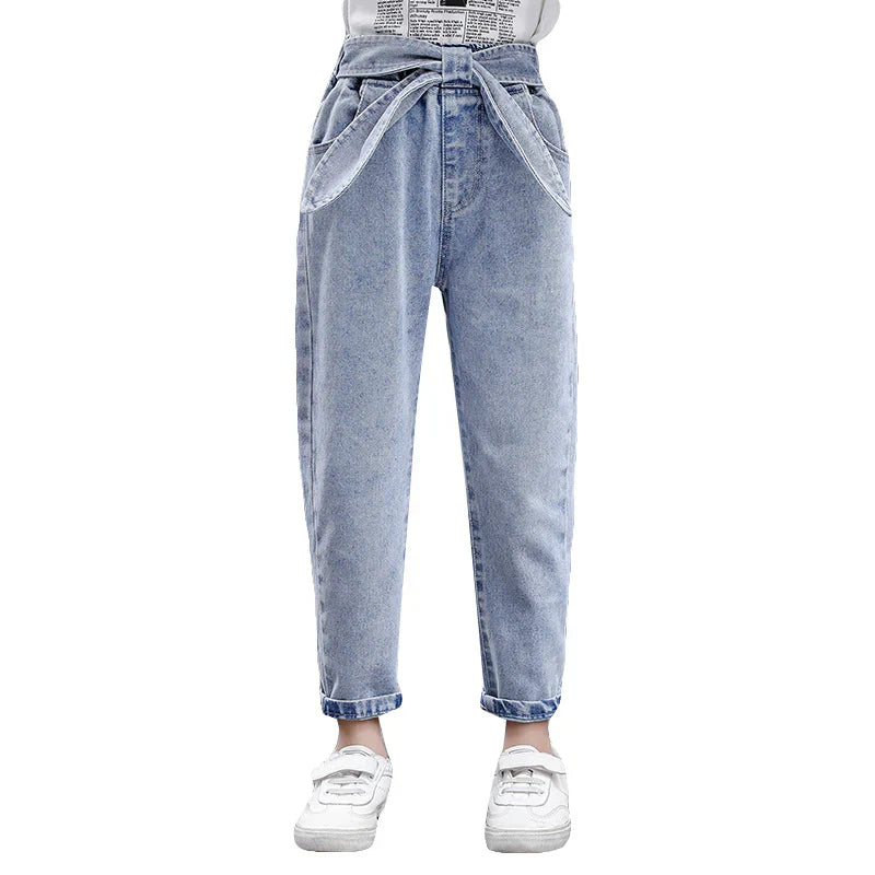 Girl's jeans trendy denim look